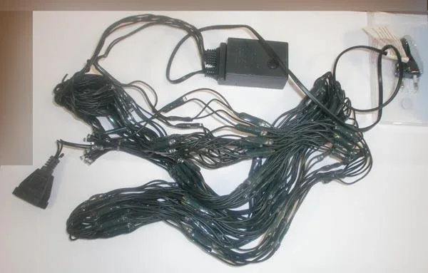 Catena di illuminazione «1) 192L LED LIGHTS and 2) 300L LED LIGHTS» — foto 4 dell'alert A12/0369/16
