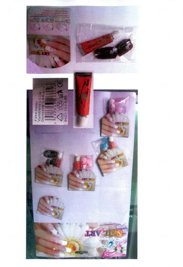 Unghie false & #13; & #13; «1. – 3. and 5.: Nail Art4. Nail Art Collection» — foto 5 dell'alert A12/1302/12