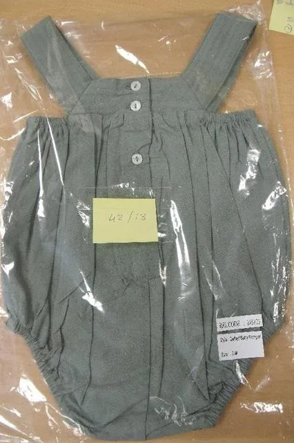 Camicetta per bambini, tuta e vestito da bambino «1. Blouse style: Pocket Baby Kurta; 2. Romper style: Quilted Baby Rumper; 3. Dress style…» (Nicoli)