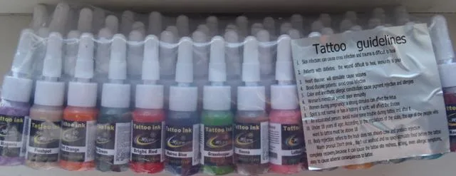Set di inchiostro per tatuaggi «1)Bright Black 2)True Magenta 3)Dark Chocolate» — foto 2 dell'alert A12/1723/14