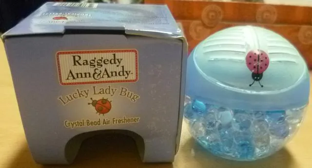 Aromatizer «1) Crystal Bead Air Freshener- Lucky lady Bug ; 2) Air freshener Classic Romantic» — foto 2 dell'alert A12/0680/13