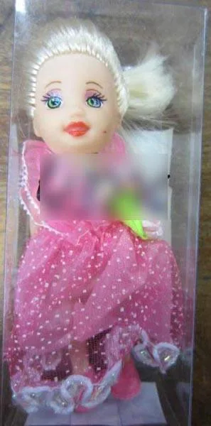 Bambole di plastica «1) Happy Shopping Girl 2) Unknown» — foto 4 dell'alert A12/0367/15