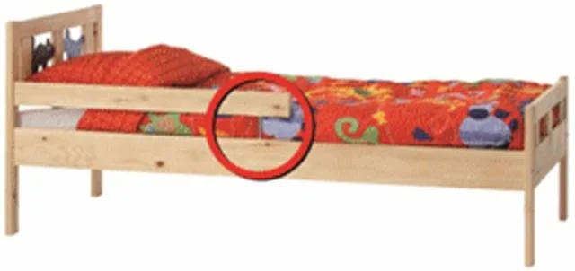 Camera da letto «1) KRITTER Junior Bed 2) SNIGLAR Junior Bed» — foto 2 dell'alert A12/1160/13