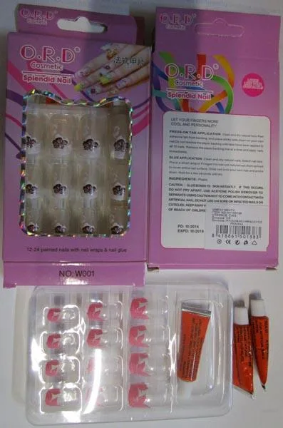 Unghie false «1.) NAIL ART DECORATION KIT - ART NAIL BEAUTIFUL; 2.) Splendid Nail; 3.) NAIL ART - CRAC…» — foto 5 dell'alert A12/0356/16