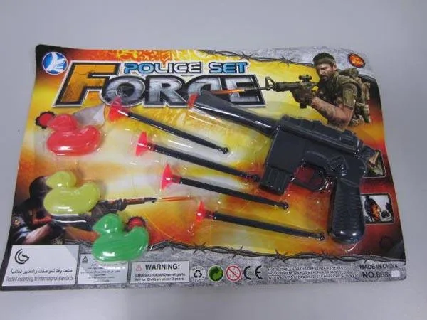Set di polizia giocattolo «1) POLICE SET FORCE 2) THE POLICE JUSTICE COMBAT» — foto 2 dell'alert A12/1566/16
