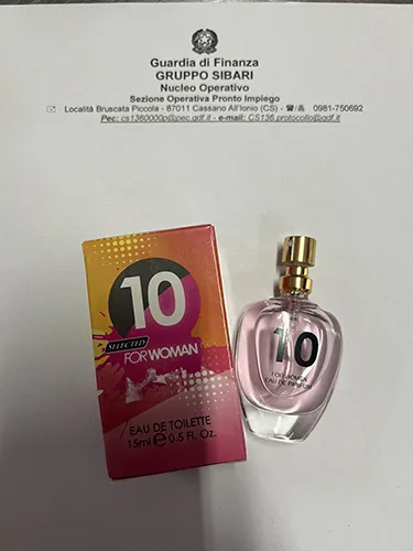 Eau de toilette «10 selected for woman» — foto 1 dell'alert A12/03103/23