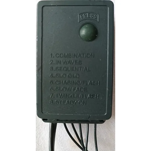 Catena di illuminazione «100 LED=10m+1.5m» — foto 6 dell'alert A12/01950/24