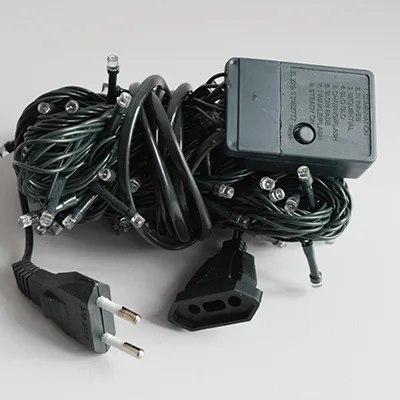 Catena di illuminazione «100 LED» — foto 1 dell'alert A12/02988/24