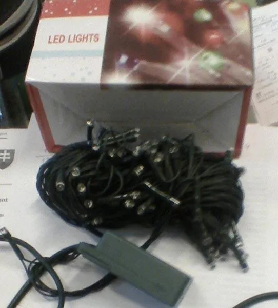 Catena di illuminazione «100 LED LIGHTS» — foto 1 dell'alert A12/0685/15