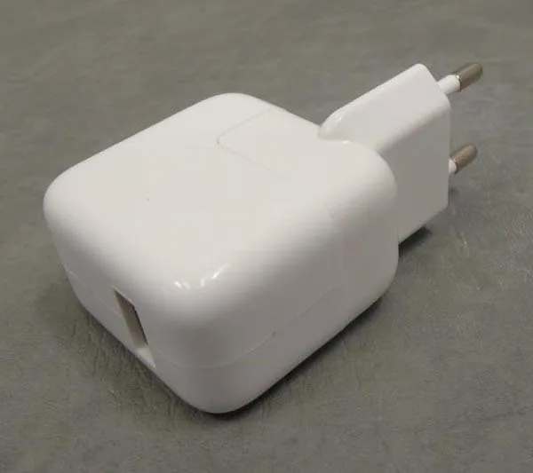 Unità di alimentazione «10W USB Power Adapter» (Foxink)