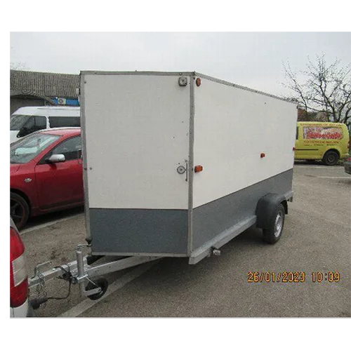 Rimorchio con carrozzeria in scatola «11 boxed body trailer» (VALKAI)