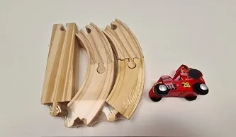 Pista per auto in legno «11 PCS WOODEN CAR TRACK» — foto 4 dell'alert A12/02183/23