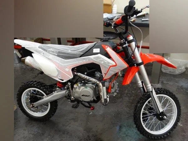 Mini motocicletta «140 S» (Crz)