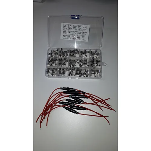 Kit di assortimento fusibili «150 Pieces 15 Values 5 x 20 mm Glass Fuse with 10 Pieces 22 AWG Fuse Holder Inline Screw…» — foto 2 dell'alert SR/01706/25