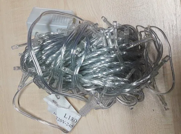 Catena di illuminazione «180 LED LIGHT» — foto 3 dell'alert A12/0799/18