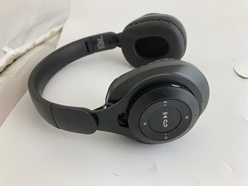 Auricolari «1st trådlösa hörlurar kompatibel med Bluetooth» — foto 1 dell'alert INFO/00173/23