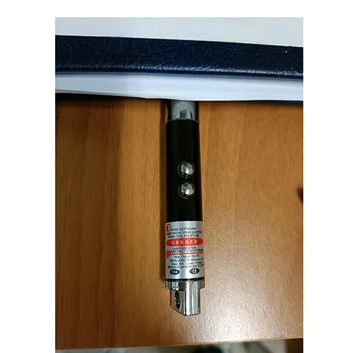 Puntatore laser «2 in 1 Laser e luce» — foto 5 dell'alert SR/03147/25