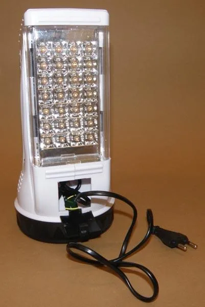 Torcia ricaricabile «2 in 1 Stamd-by Light» — foto 3 dell'alert A12/0033/15