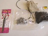 Kit di gioielleria «24 Stück Wikinger Rune Perlen, Viking Haar & Bartperlen, Gummibänder, DIY Flechten A…» — foto 1 dell'alert A12/00451/21