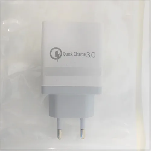 Caricabatterie USB «24W 4.8A USB Ladegerät Quick Charge 3.0» — foto 2 dell'alert A12/00786/24