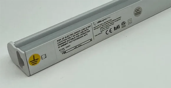 Lampada da soffitto «2FT-9w-LED-Batten» — foto 2 dell'alert A12/02483/23