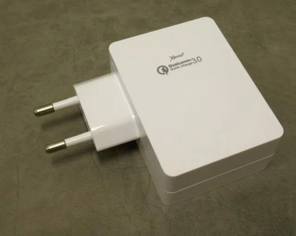 Caricabatterie USB «2x USB CHARGER Qualcomm Quick Charger 3.0» — foto 2 dell'alert A12/0119/19