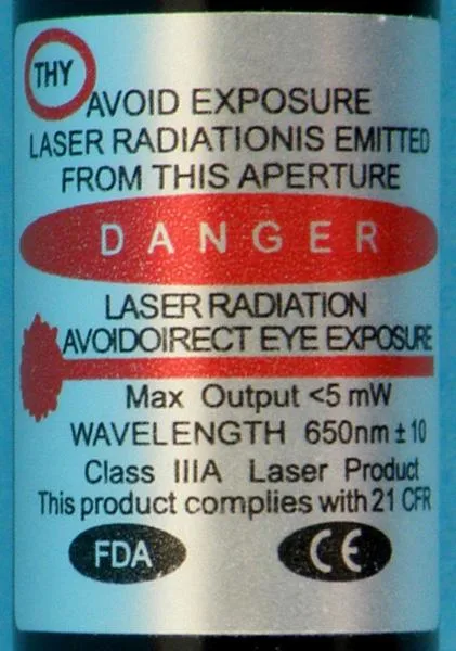 Puntatore laser «3 in 1 LASER & LED LIGHT & KEY CHAIN» — foto 3 dell'alert A12/1552/18