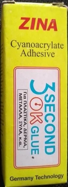Colla «3 second glue» — foto 1 dell'alert A11/0030/18