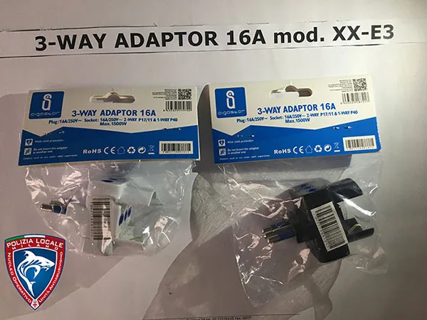 Adattatore a più prese «3 WAY ADAPTOR 16A» (AIGOSTAR)