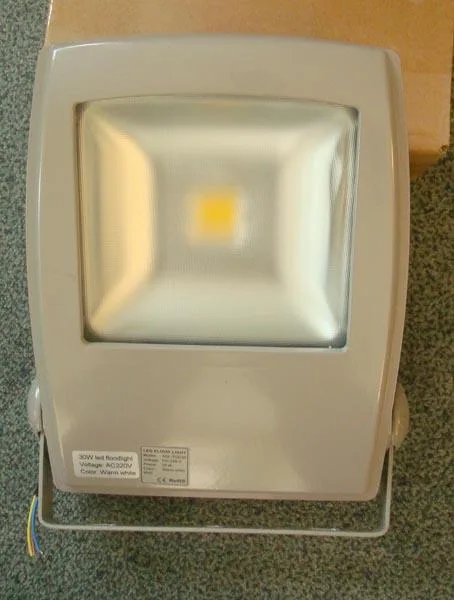 Proiettore a LED «30W LED Flood Light» — foto 2 dell'alert A11/0018/15