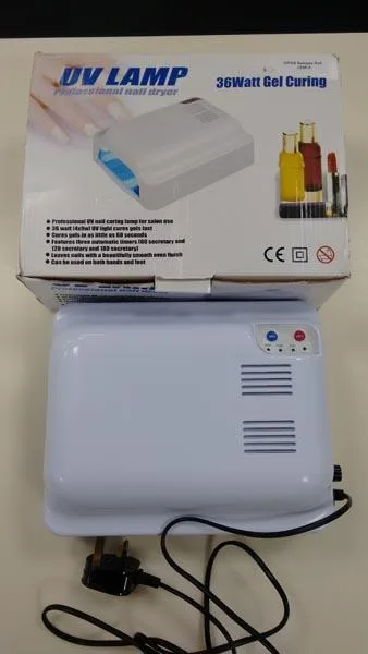 Lampada per unghie UV «36WATT Gel curing professional nail dryer» — foto 1 dell'alert A12/1378/19