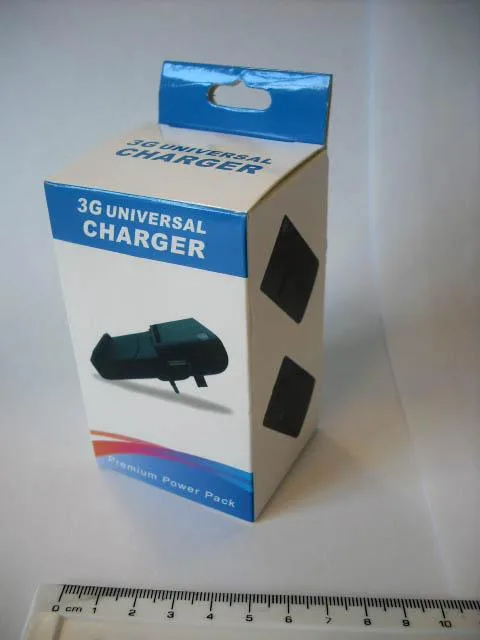 Caricabatterie «3G Universal Charger» — foto 1 dell'alert A12/1523/14