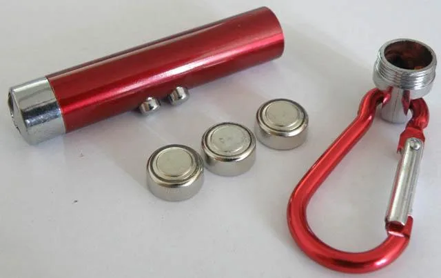 puntatore laser «3in1 LASER & LED LIGHT» — foto 2 dell'alert A12/0784/14