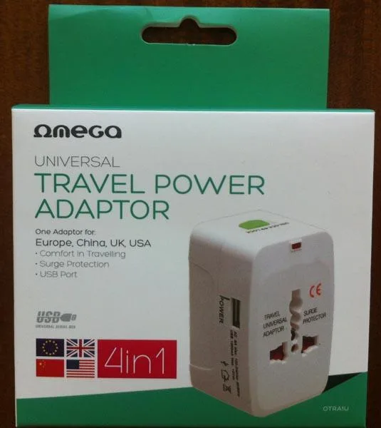 Adattatore della spina di viaggio «4 in1 Universal Travel Power Adaptor» (Omega)