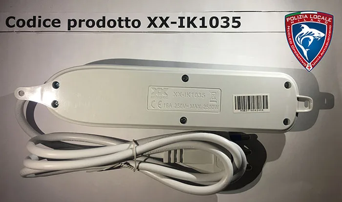 Piombo di estensione «5 WAYS SOCKET» — foto 2 dell'alert A12/01266/21