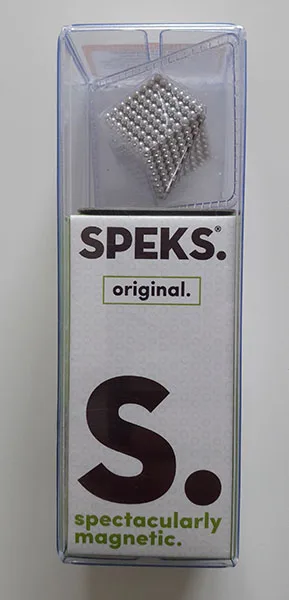 Set di giocattoli magnetici «512 krachtige zeldzame aarde magneten» (Speks)