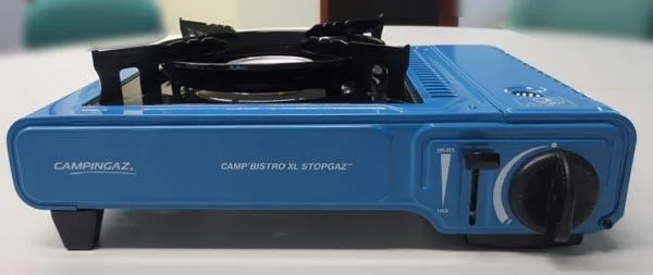 Stufa a gas portatile «a) Camp Bistro XL and b) Camp Bistro XL Stopgaz» — foto 4 dell'alert A11/0036/18
