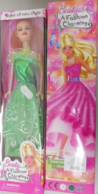 Bambola di plastica & #13; & #13; «A Fashion Charming» — foto 2 dell'alert A12/0196/13