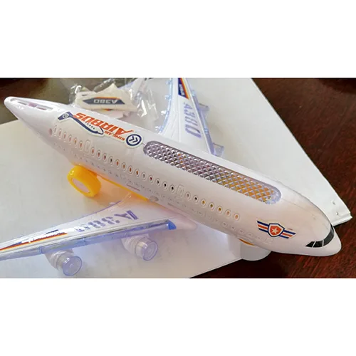 Giocattolo elettrico «A380 Airbus Imitation Model Toy» — foto 2 dell'alert A12/00691/24