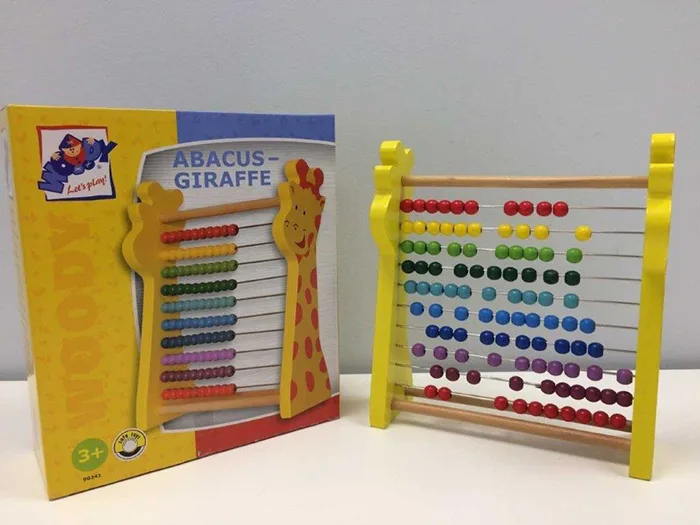 Giocattolo di legno «Abacus Giraffe» (Woody)