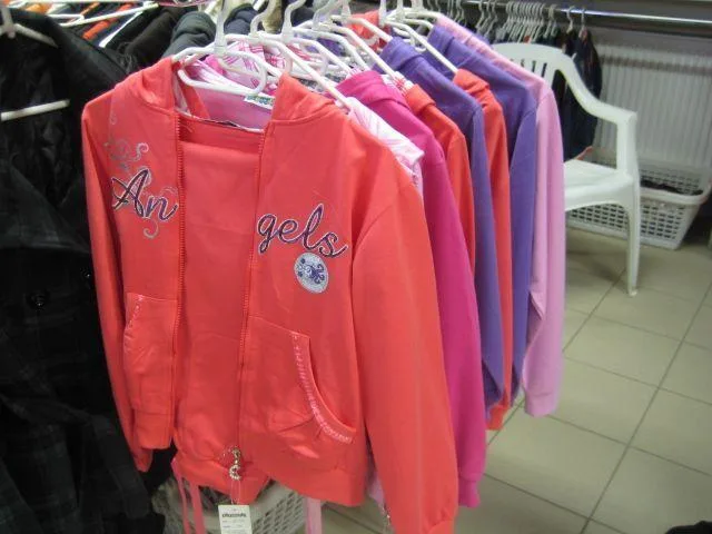 Abbigliamento femminile &amp; #13; &amp; #13; (Cross Fire)