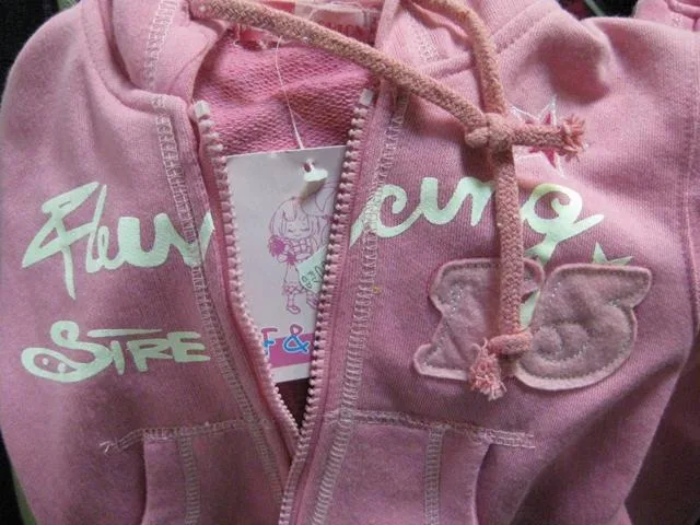 Abbigliamento per bambini & #13; & #13; — foto 2 dell'alert 1494/11