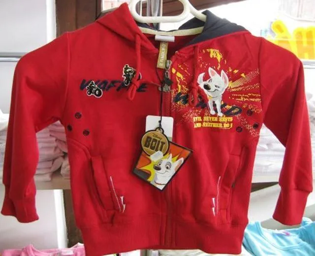 Abbigliamento per bambini – Bolt — foto 2 dell'alert 1385/10