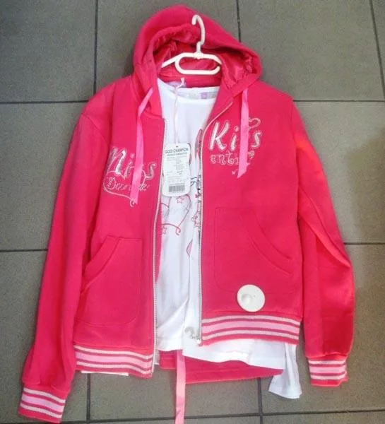 Abbigliamento per ragazze (Gold Champion)
