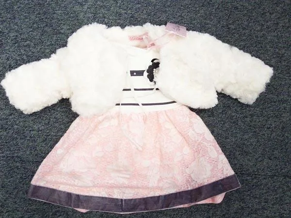 Abbigliamento per ragazze — foto 2 dell'alert A12/1622/15