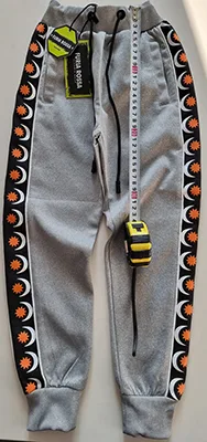 Abbigliamento sportivo per bambini — foto 2 dell'alert A12/00361/23