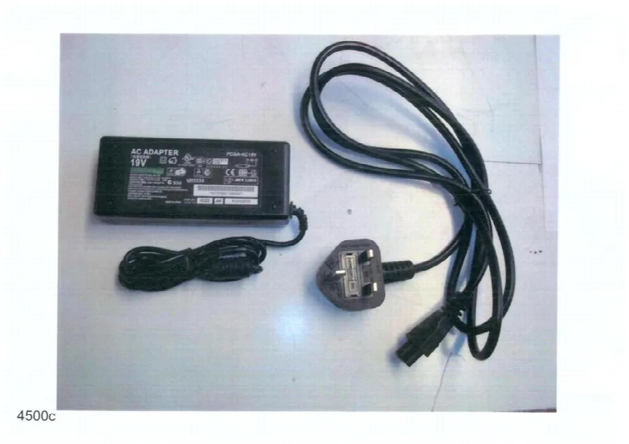 Adattatore CA per laptop &amp; #13; &amp; #13; «AC Adaptor»
