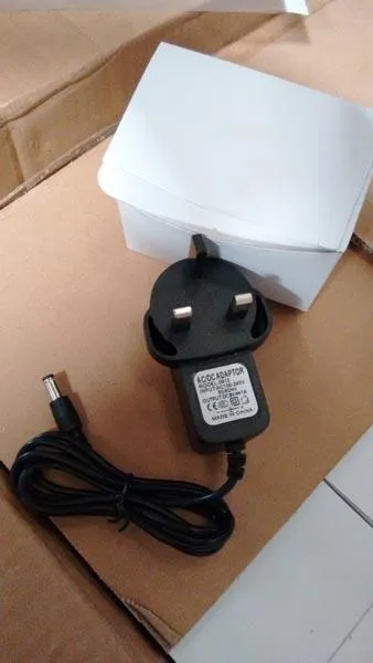 Alimentazione elettrica «AC/DC Adaptor» — foto 1 dell'alert A12/1975/18