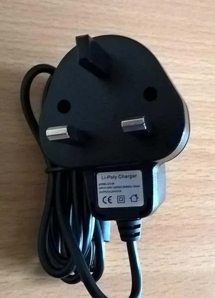 Caricabatterie «AC/DC Li Poly Charger» — foto 1 dell'alert A12/0735/19