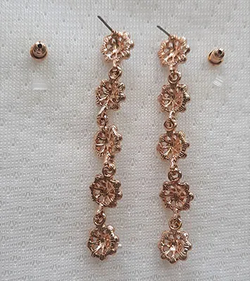 Orecchini «Accessories Fischerfield» — foto 2 dell'alert A12/01540/22